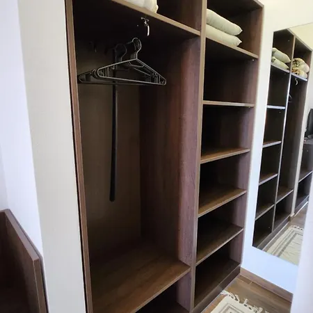 Szende Vendeghaz بيت ضيافة