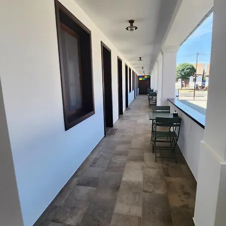 Szende Vendeghaz فيلاني